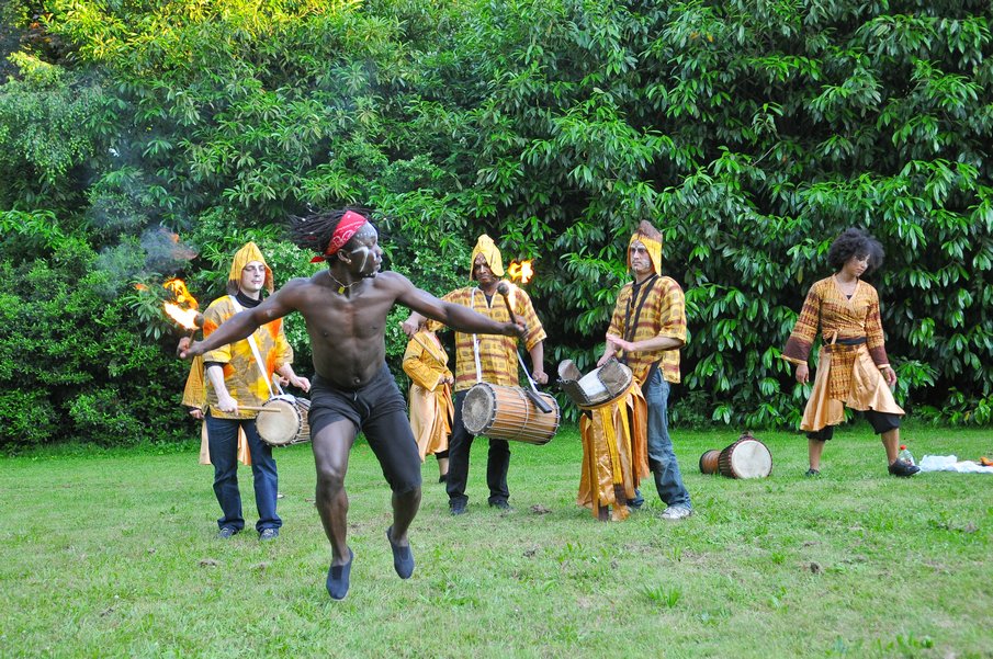 Evry Daily Photo - Cie Afrodite - Fete Mille et une Lumieres 082.jpg